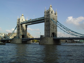 Obraz na płótnie Canvas tower bridge