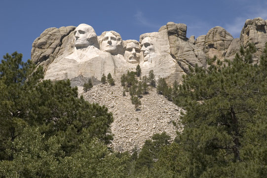 mount rushmore national memorial
