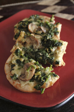 Spinach & Mushroom Pizza