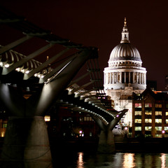 saint pauls at night