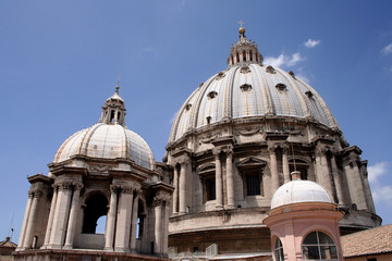 Fototapeta na wymiar vatican domes