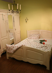 cream bedroom with roses
