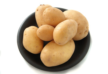 a plate of potatos