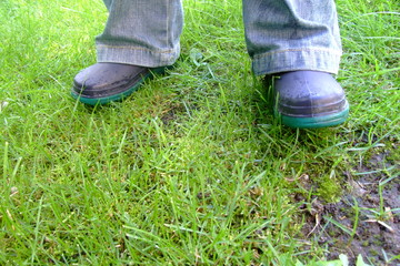herbstwetter in kinderf&uuml;&szlig;en