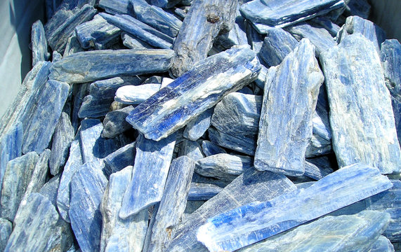 kyanite crystals