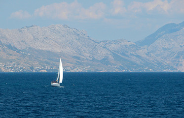 sailing boat