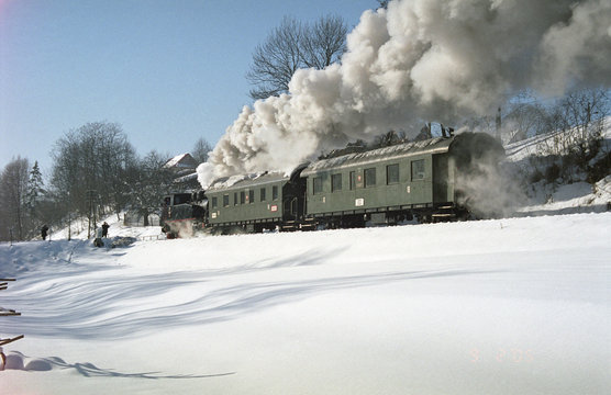 Fototapeta steam train to chabowka