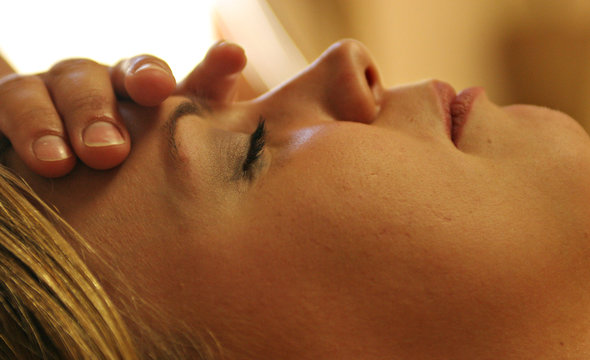 reiki hands closeup