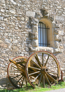 roues de charrettes