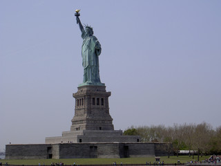 Fototapeta na wymiar Statua Wolności-side
