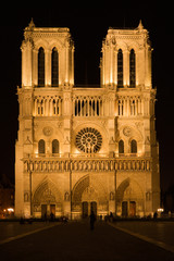 Fototapeta na wymiar Katedra Notre-Dame