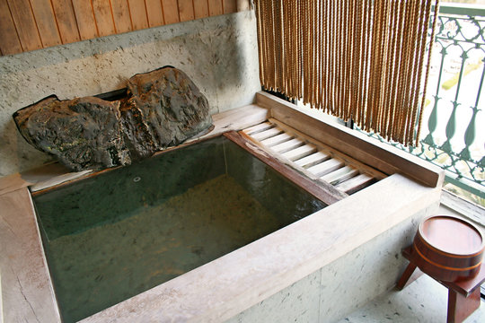 onsen bath