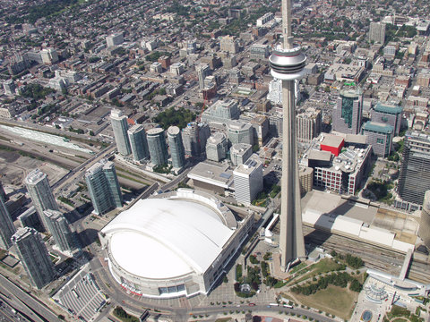 cn tower and skydome