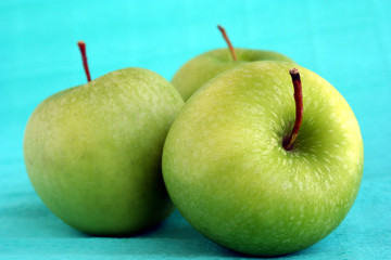 green apples