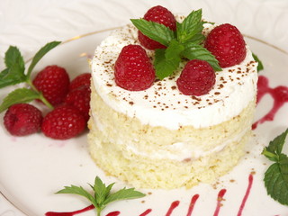 raspberry cream napolean