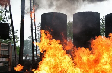 Papier Peint photo Lavable Flamme incendie sabotage