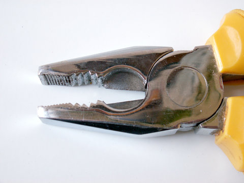 pliers