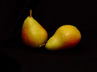 Fototapeta na wymiar pears in black