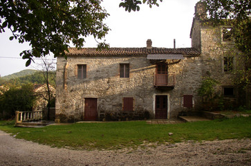 Fototapeta na wymiar stary dom w Istrii