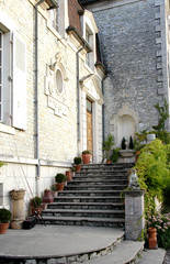Fototapeta na wymiar historic steps and doorway