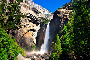 Fototapeta premium yosemite falls, yosemite national park