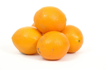 pile of oranges