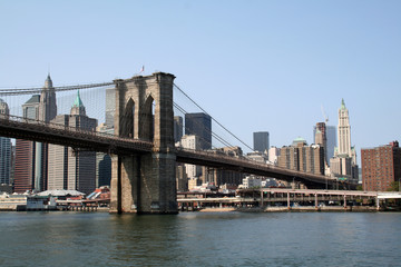 Obraz premium manhattan and brooklyne bridge