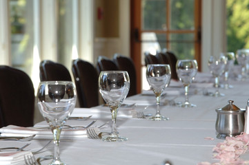 reception dinner table setting