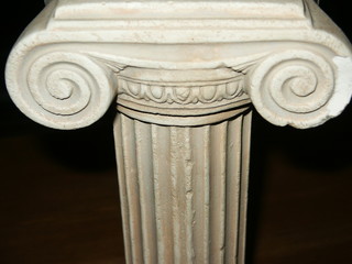 ionic pillar