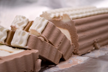 ice-cream chocolate cake