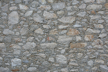 wall of small stones
