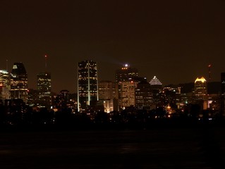 Montréal de nuit