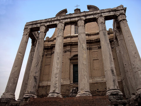 Temple Of Antoninus And Faustina