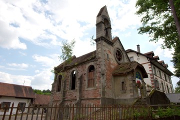 Fototapeta na wymiar alte kirche