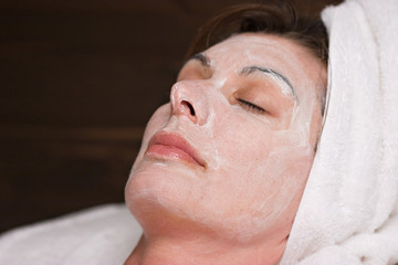 spa facial