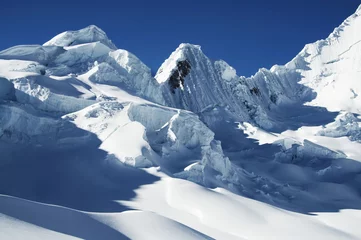 Photo sur Plexiglas Alpamayo snow mountain