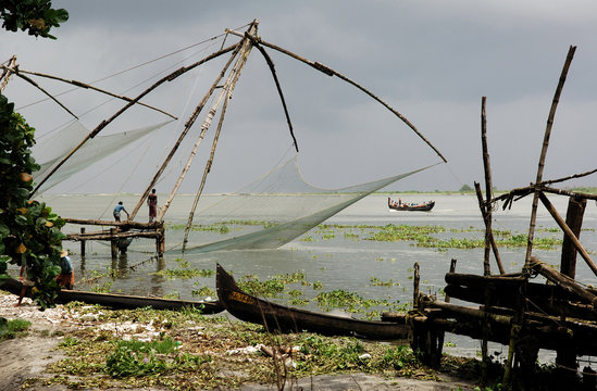 india, cochin: chinese fiching nets