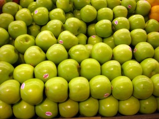 green apples