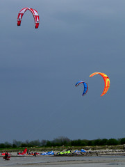 kitesurfing
