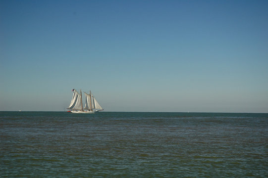 scooner