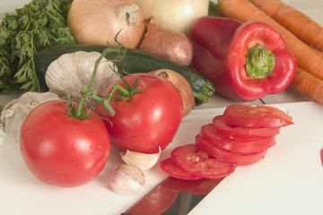 sliced tomatoes and vegetables
