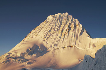 Alpamayo-Gipfel