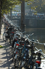 bicycles in amsterdam © Eric Gevaert