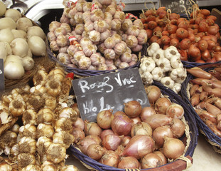 garlic onions shallots