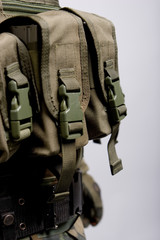 army vest pouches