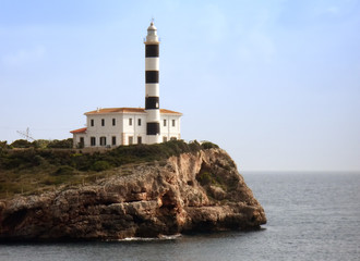 Fototapeta na wymiar lighthouse in majorca