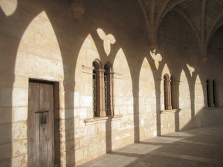 Fototapeta na wymiar shadows in the castle cloister
