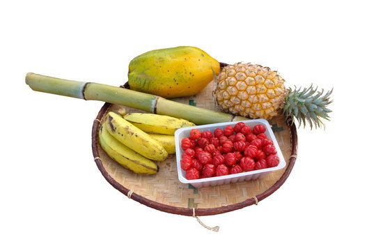 plateau detoure de fruits tropicaux