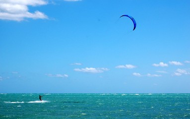 parasail off virginia key