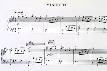 musical instruments: piano